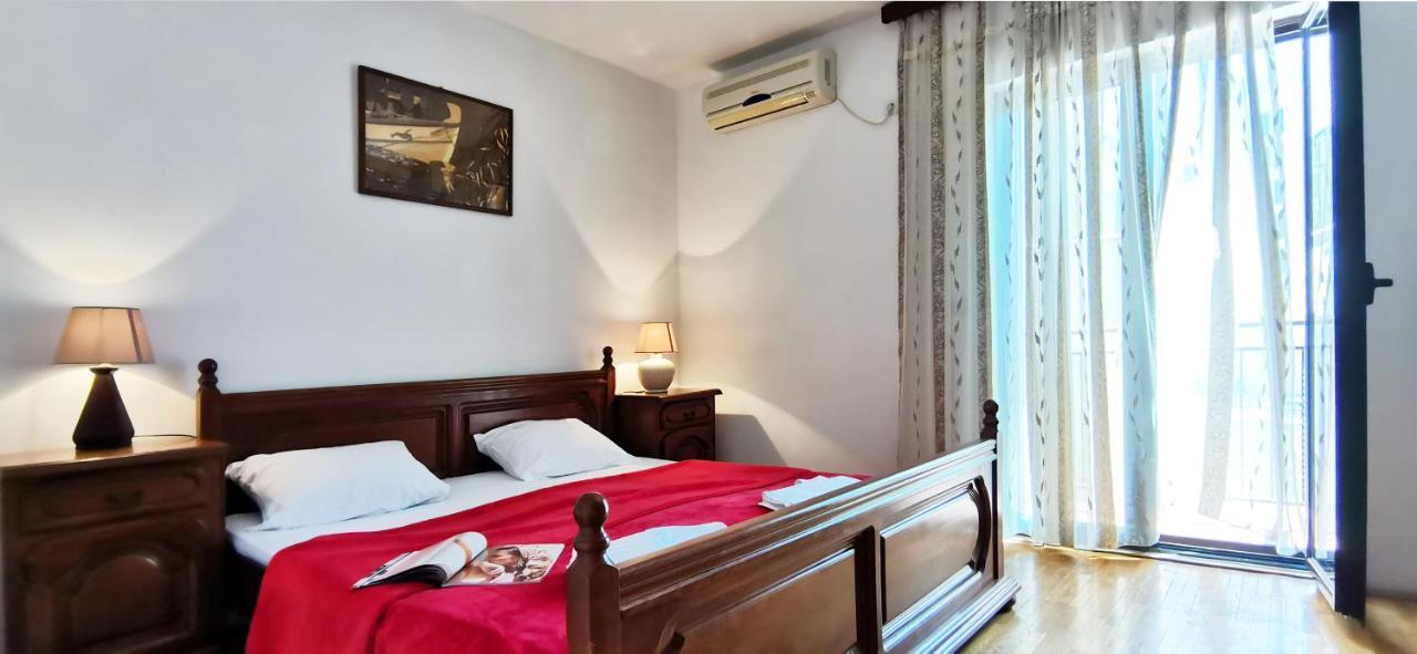 Apartments And Rooms Marija Budva Exterior photo
