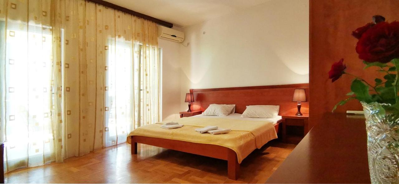 Apartments And Rooms Marija Budva Exterior photo