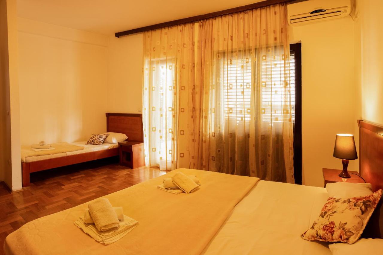 Apartments And Rooms Marija Budva Exterior photo