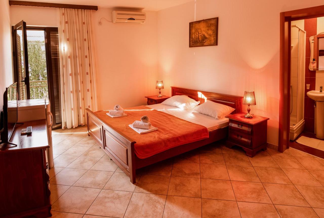 Apartments And Rooms Marija Budva Exterior photo