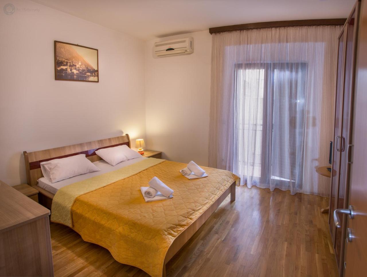 Apartments And Rooms Marija Budva Exterior photo